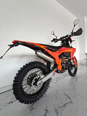 Мотоцикл Regulmoto SIX DAYS